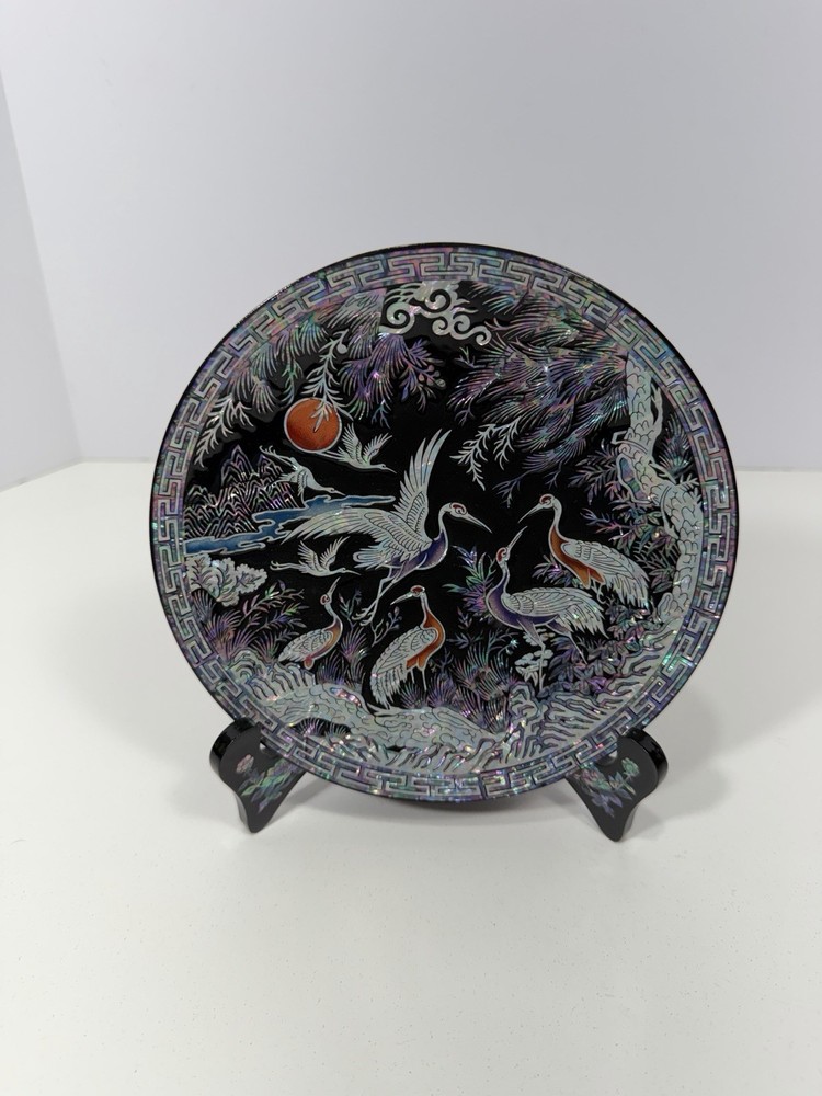 Handmade Oriental Mother of Pearl Plate Inlaid Traditional Circle Art Decoration