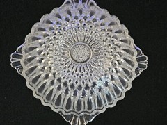 Set 6 Queens Necklace Pressed Glass Small Bowls w/ Handles & Tiny Hobnail Center