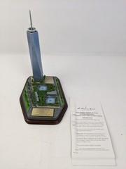 One World Trade Center by The Danbury Mint 10.5” Original Foam And Box