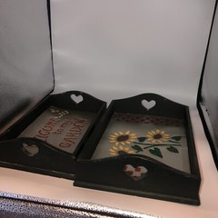 Adorable Vintage Wood And 10 Trays With Hearts Sunflowers Welcome Garden