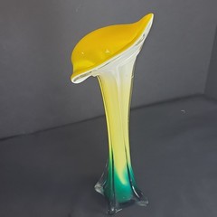 Vintage Art Glass Hand Blown Calla Lily/Tulip, Yellow/Green Crystal/Glass Vase