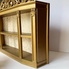 Vintage Syroco Hollywood Regency Ornate Gold Curio Wall Display Shelf