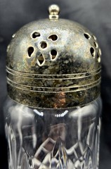 Waterford Crystal Ireland 8″h Sugar Shaker Muffineer w/Silverplate Lid Vintage