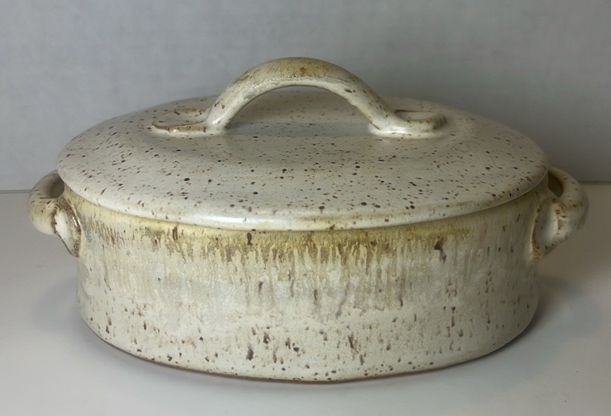 Parsley Pottery Cream Speckled Oval Dish with Lid