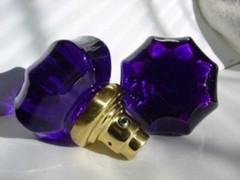NEW PURPLE FLORAL CERAMIC 4 PC DRAWER PULLS WITH HARDWARE KNOBS MADE IN USA