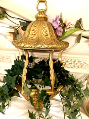 Vintage 1975 Gold Floral /Ivy Holder Wall Vase 23.25″x11″ Syroco Burwood #1300