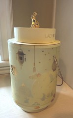 Lady M 2022 Glowing Lights Mooncake Lantern Gold Rabbit Limited Edition