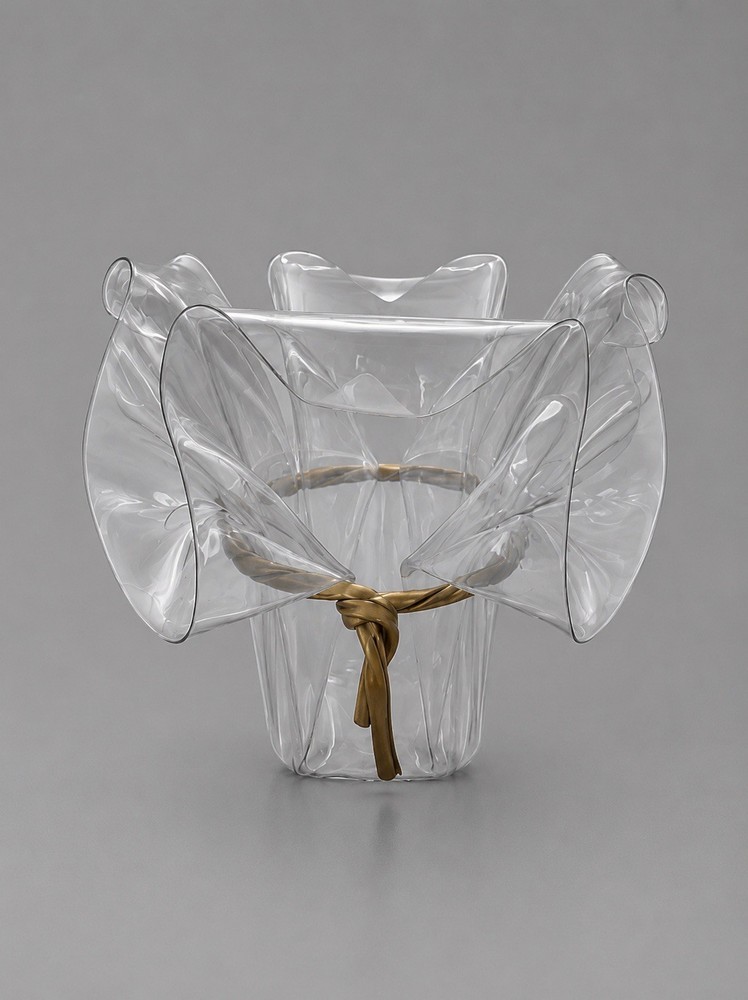 Vintage Modernist Lucite Clear Plastic Handkerchief Planter Vase 14”