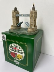 Lilliput Lane Tower Bridge from Britain’s Heritage Collection (Imperfect)