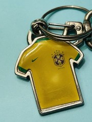 Brasil CBF Soccer Football Jersey Brazilian Clip 2-Sided Keychain Collectible