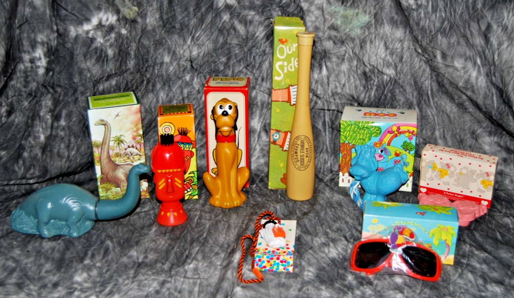 Lot of 8 Vintage Avon Bathroom Bubble Bath, Soap, and Kids Items Pluto, Dinosaur