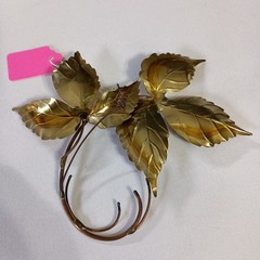 Wall Hanging Small Metal Tin Leaves Gold Tone Color Decorative Retro Home Decor