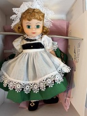 Madame Alexander Ireland 551 Doll 8” Vintage International Series w/ Box 13