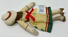 Vintage 1979 HALLMARK Famous Americans ANNIE OAKLEY Cloth Doll Americana