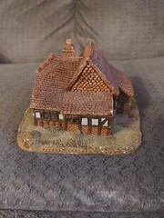 Oak Lodge By Lilliput Lane Miniature House Handmade In Cumbria United Kingdom