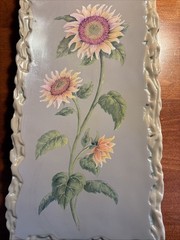 Heavy Hard Plastic Molded Wall Hanging Decor Sunflowers 12.5″x6.5″