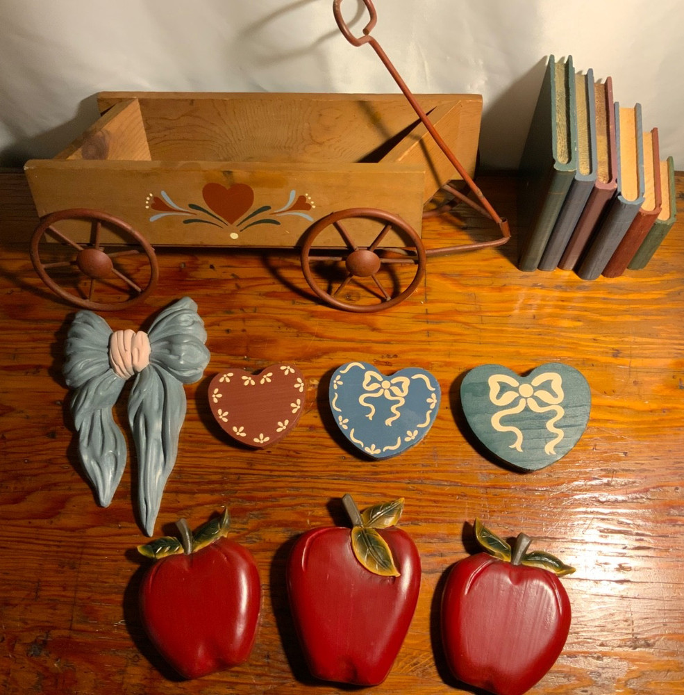 Vintage Assortment Homco Apples Hearts Wagon Shelf Books Bow Wall Decor
