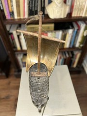 100% COPPER & WOOD NORWEGIAN VIKING SHIP W/WOODEN STAND APROX 16” L, 14” T, 4″ W