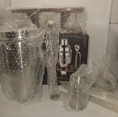 Barware cocktail shaker set John Wayne 6 piece collector set