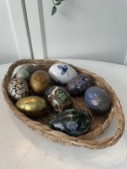 9 Vintage Hand-Painted Decorative Eggs Laquered Forest Folk Floral Kashmiri Set