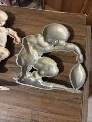 VINTAGE BUNDLE LOT 3 x 1976 Homco USA CAST Metal Football Wall Decor HANG PLAQUE