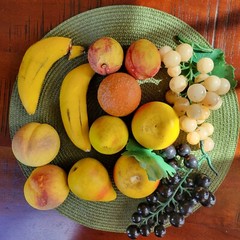 MCM Vintage Alabaster Stone Faux Fruit Artificial 13 pieces Unbranded
