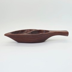 Vtg Granadillo Wood Bowl Trinket Dish Leaf Shape MCM Candy Made in Honduras READ