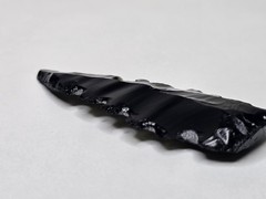 Black Obsidian Style Hand Knapped Arrowhead Point 2.5 In Authenticity Unknown