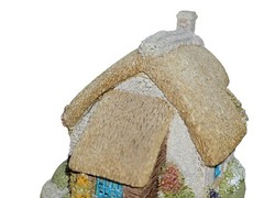 1991/92 Lilliput Lane Puddlebrook Cottage Hand Made in Britain No deeds or Box