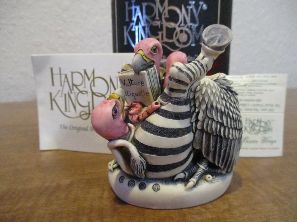 Harmony Kingdom Bum Wrap Zebra Vultures Black Box UK Made Box Figurine SGN