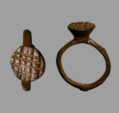 Authentic Ancient Near Eastern Bronze Signet Ring Geometric Antiquity 300BC