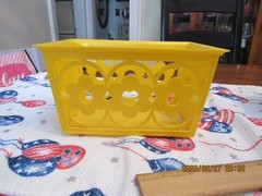 VTG Plastic Yellow Basket