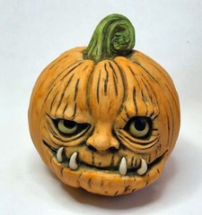 Neil Eyre Designs Halloween horror Large creepy monster Face pumpkin UPICK1
