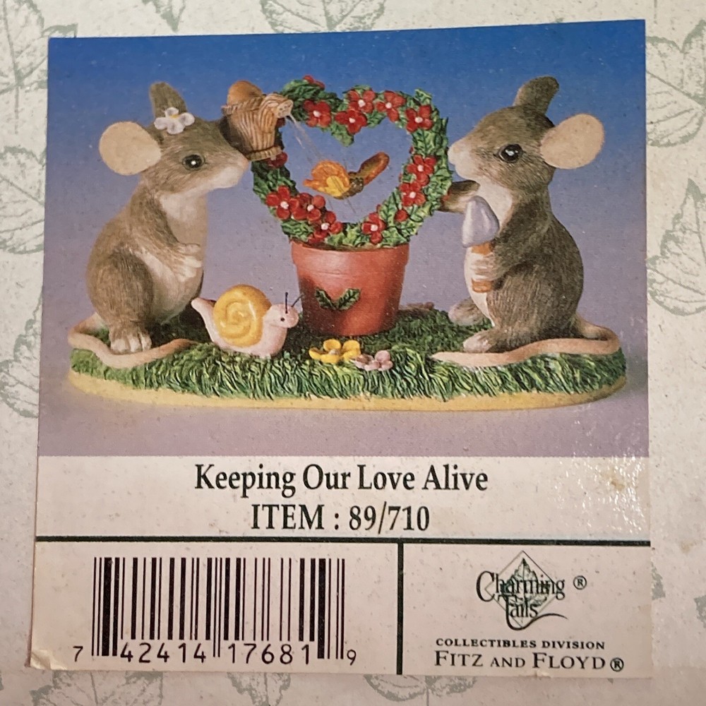 Fitz Floyd Charming Tails Keeping Our Love Alive 89/710 Damaged Box
