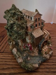 ​Lilliput Lane Falls Mill W/Box, Deed & Collectibles – Excellent Condition