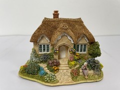 Lilliput Lane Catkin Cottage – The British Collection 1997 – Handmade in England