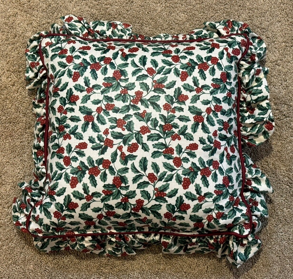Longaberger 16″ Square Christmas Holiday Pillow Traditional Holly