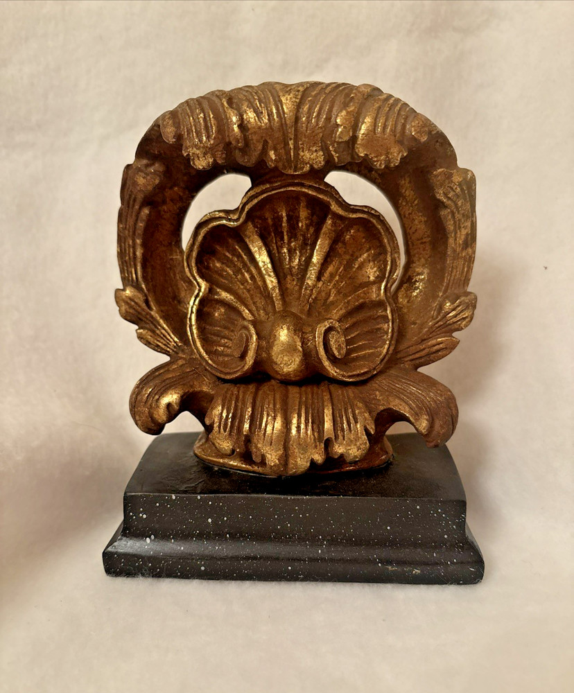 Vintage Neoclassical Italian Gold Gilt Acanthus Leaf Single Bookend 7″ x 5.5″ B