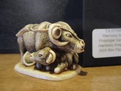 Harmony Kingdom Harmony Bull Prototype Sample Mold Variation Lower Slaughter SGN