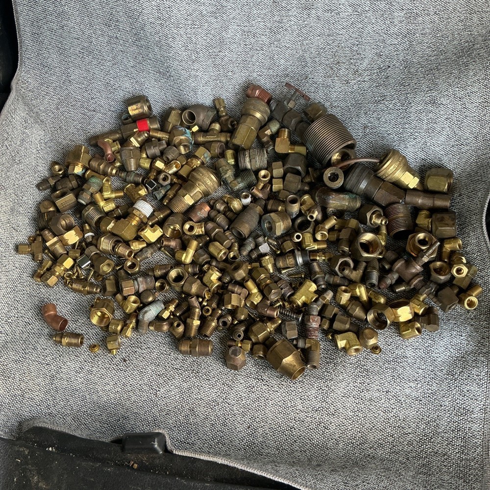 Mixed 14+ lbs Scrap Brass Plumbing, Pipe, Fittings, Odd Pieces,