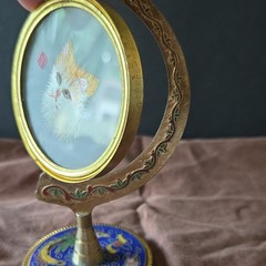 Chinese Double-Sided Silk Embroidery Cat Rotating Table Screen Cloisonné Base
