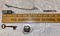 VINTAGE COLLECTIBLE MIXED SOUVENIR LOT PEWTER BRASS CAST METAL ETC