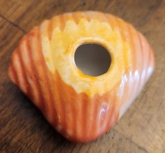 Painted Sea Shells 2 to 3 Inches Ceramic Ocean Beach Decor Set Of 8 with Crate B
