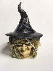 Former Kevin Francis Face Pot Artist Neil Eyre Halloween 4 face wicked witch box
