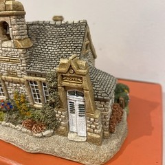 Lilliput Lane Village School English Collection 1991 Includes Box Deeds