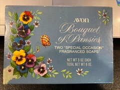 VINTAGE Avon Perfumed Soaps – BOUQUET OF PANSIES – 2 3oz Bars Original Packaging