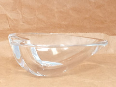 Orrefors Kosta Boda Sweden Lead Crystal Heart glass Trinket Dish signed euc