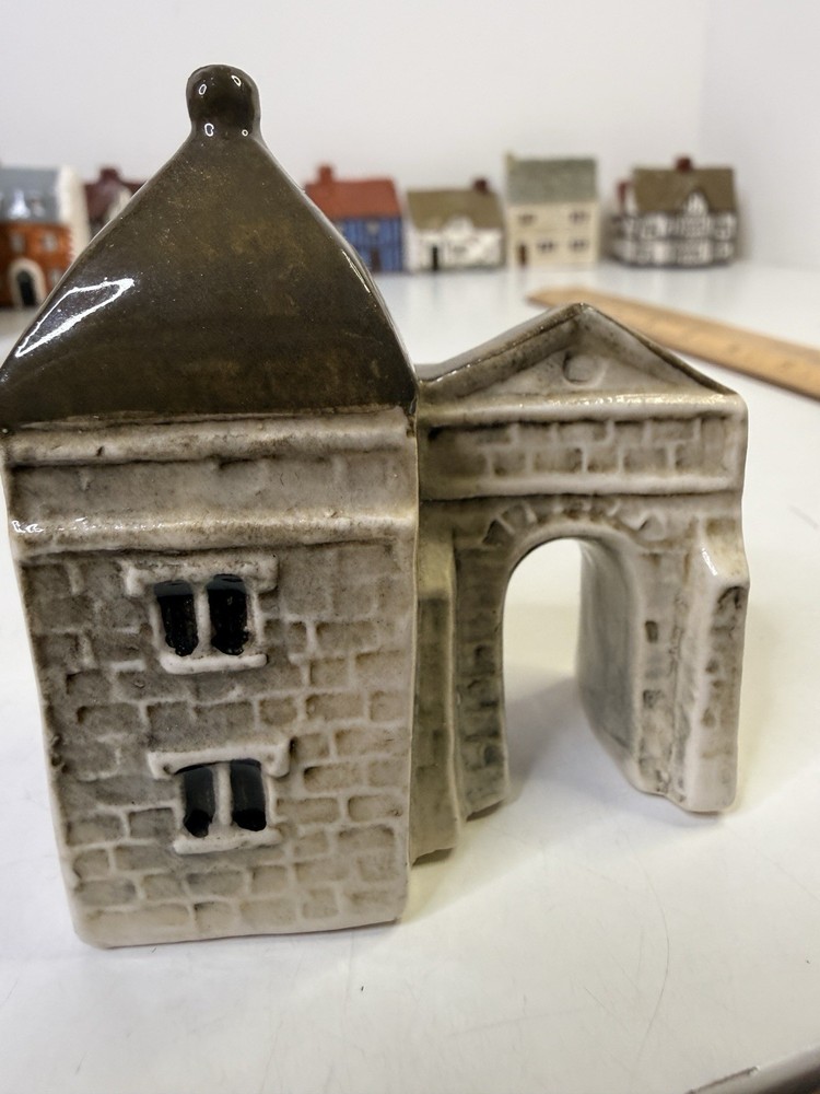 Mudlen End Studio Felsham Suffolk Pottery Miniature House Cottage #35 Brick