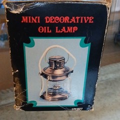 Mini Decorative Oil Lamp Bronze Amber Glass Metal UN928 UN927