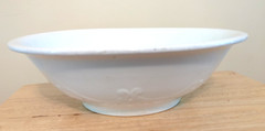Antique W.S. George Off White Wash Basin ~ Large 14″ X 4-1/4″~ Cracks & Crazing